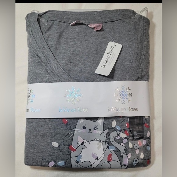 La Vie En Rose Other - La Vie En Rose Grey Kids Pajama Set with Cat and Holiday Lights